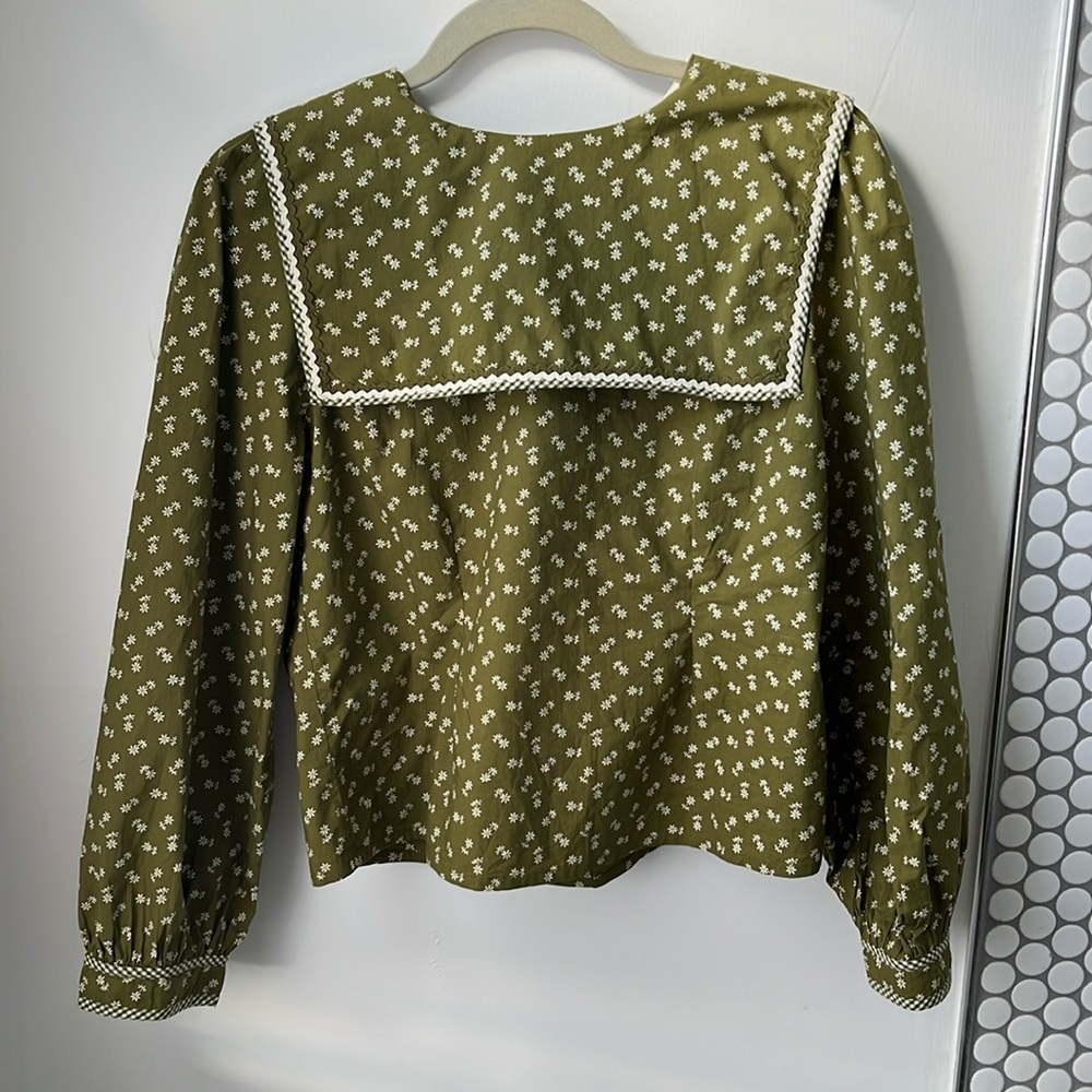 Down cotton top with sailor collar
